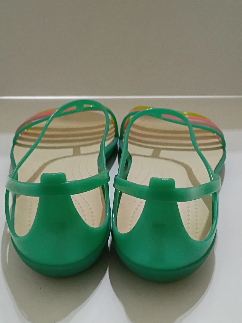 Crocs Isabella Island Green Relaxed Fit Sandals Size 10